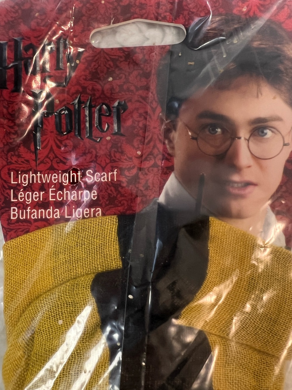 Elope Warner Bros. Harry Potter Hufflepuff Lightweight Costume Scarf - Picture 5 of 7